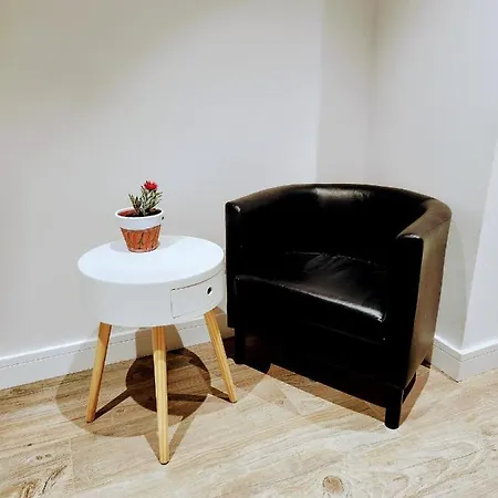 Estudio Con Terraza * Μπαδαλόνα