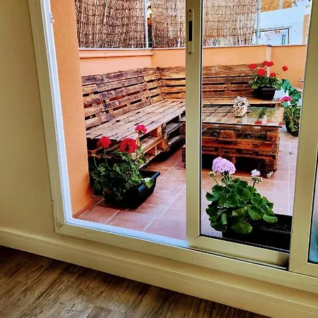 Estudio Con Terraza Οργανωμένο κάμπινγκ Μπαδαλόνα